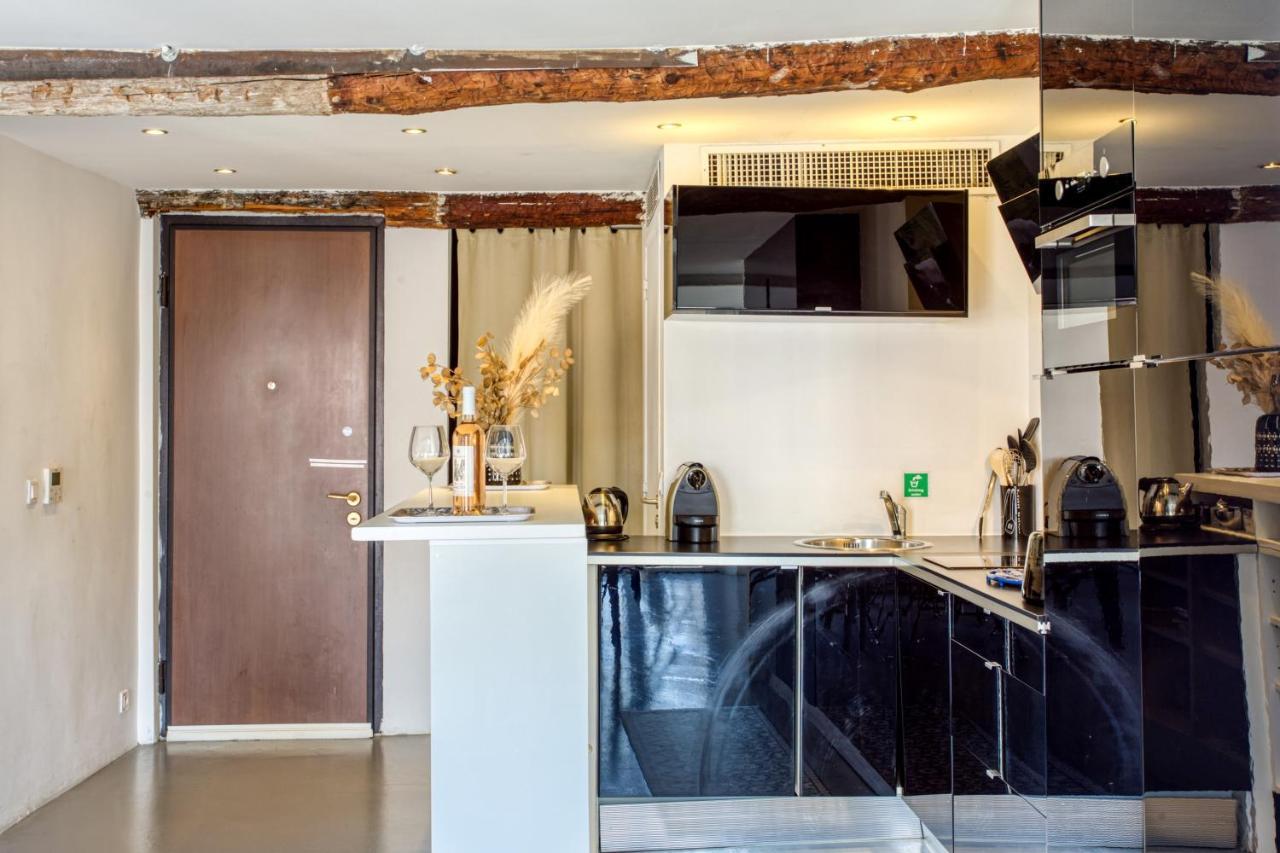 Ross 5- F2, Lumineux, Balcon, Loft, Clim, Vieux-Nice Eksteriør bilde